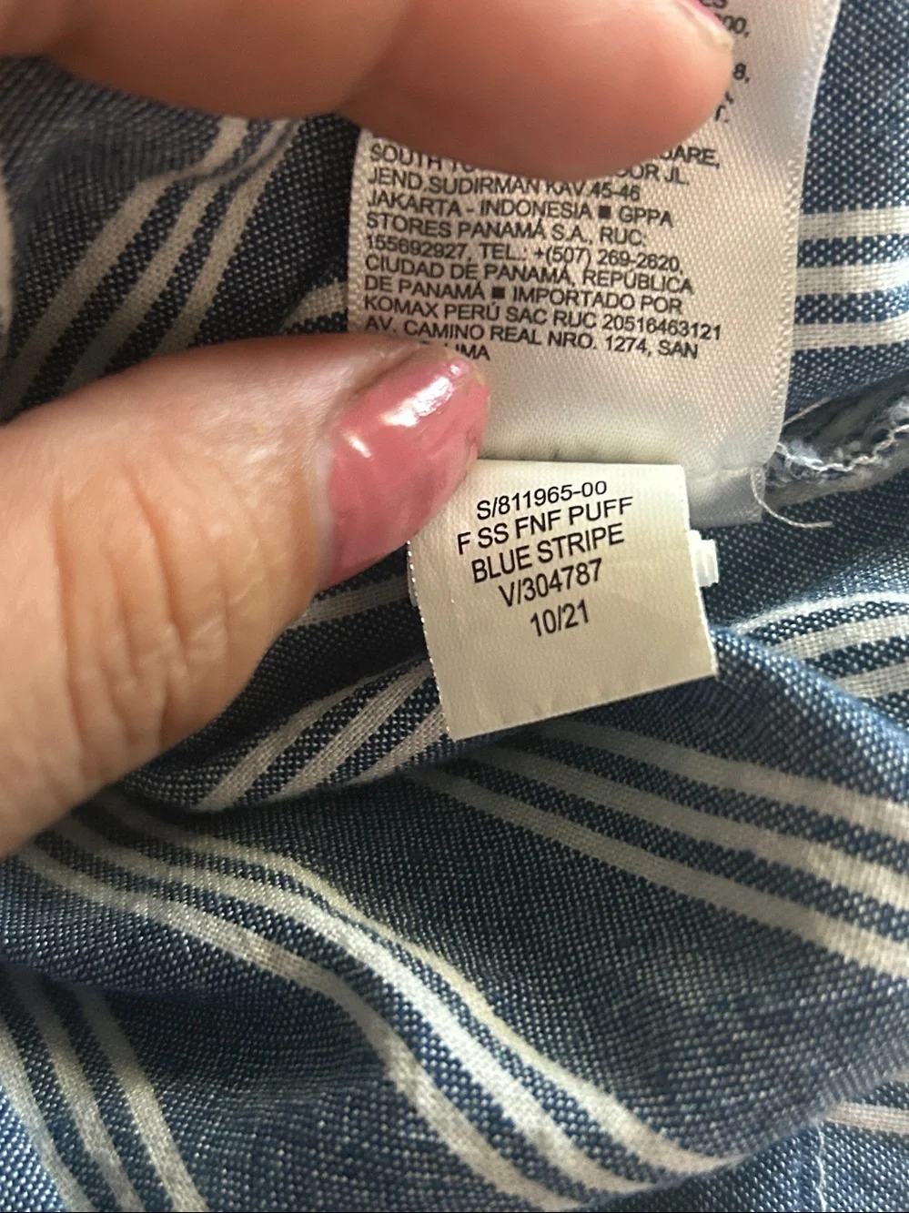 Old Navy sleeves pockets soft